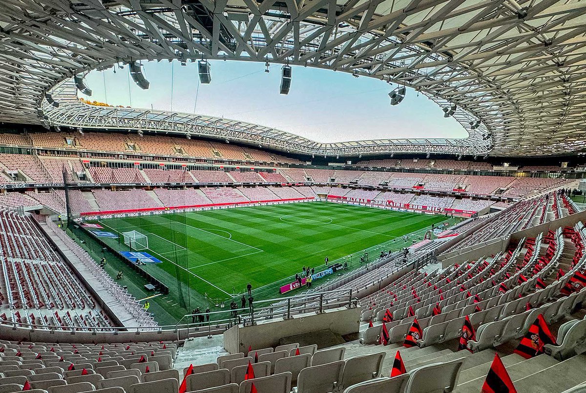 ActuL1_'s tweet image. 🚨🚨 Les ULTRAS de NICE décident de faire GRÈVE jusqu’à nouvel ordre. 🥶❤️🖤

Les résultats récents du club ne passent pas.

(Communiqué)