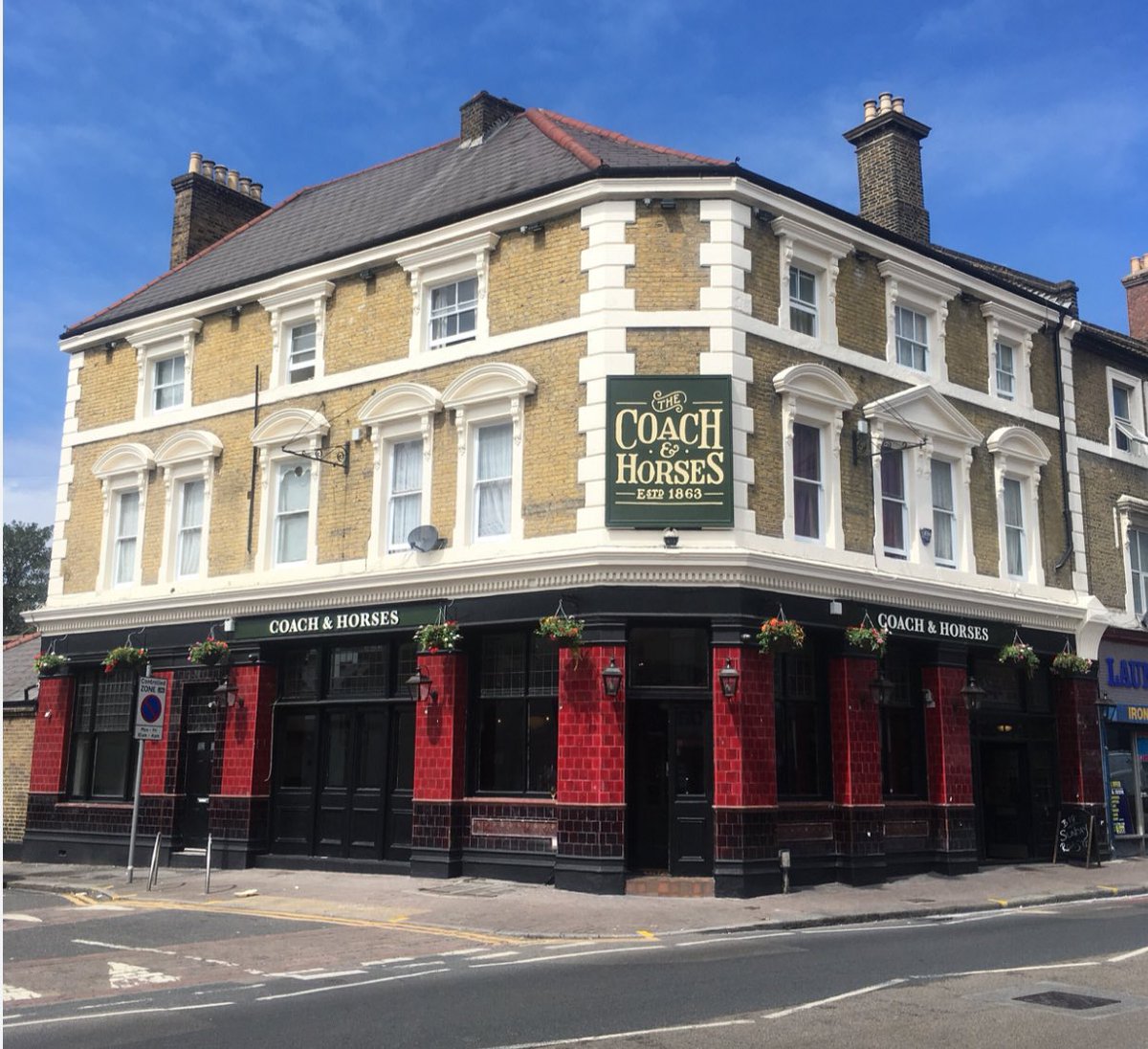 Dave Victor (@dulcetdave) on Twitter photo It’s going to be a special edition of <a href="/BBCLondonSport/">BBC Sport London</a> Friday Night Sports Show (6-7) coming live from The Coach & Horses in Leyton High Rd.
Guests include Martin Ling, Scott MacGlish <a href="/SimonGCooper/">Simon Cooper</a> & <a href="/ThePunjabiOs/">The Punjabi O’s</a>
All looking forward to The magic of The Cup
Orient v Man City It’s going to be a special edition of <a href="/BBCLondonSport/">BBC Sport London</a> Friday Night Sports Show (6-7) coming live from The Coach & Horses in Leyton High Rd.
Guests include Martin Ling, Scott MacGlish <a href="/SimonGCooper/">Simon Cooper</a> & <a href="/ThePunjabiOs/">The Punjabi O’s</a>
All looking forward to The magic of The Cup
Orient v Man City