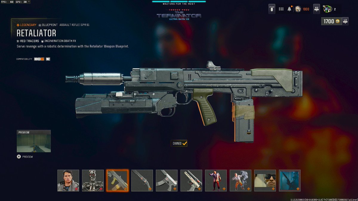 FRSkyRRoZ's tweet photo. Arme de base VS variante Terminator https://t.co/z6CooVvZZU