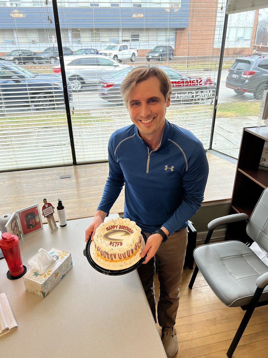 MyFabertAgent's tweet photo. This has been a week full of fun and celebrations! It was our 3 year anniversary of being open this week! We’ve had birthdays for two of our team members too, Natalie and Peter!!! CELEBRATIONS!!!! #MyFabertAgent #StateFarm #StateFarmAgent #Celebrations #Birthday https://t.co/qcjmB9qIRy