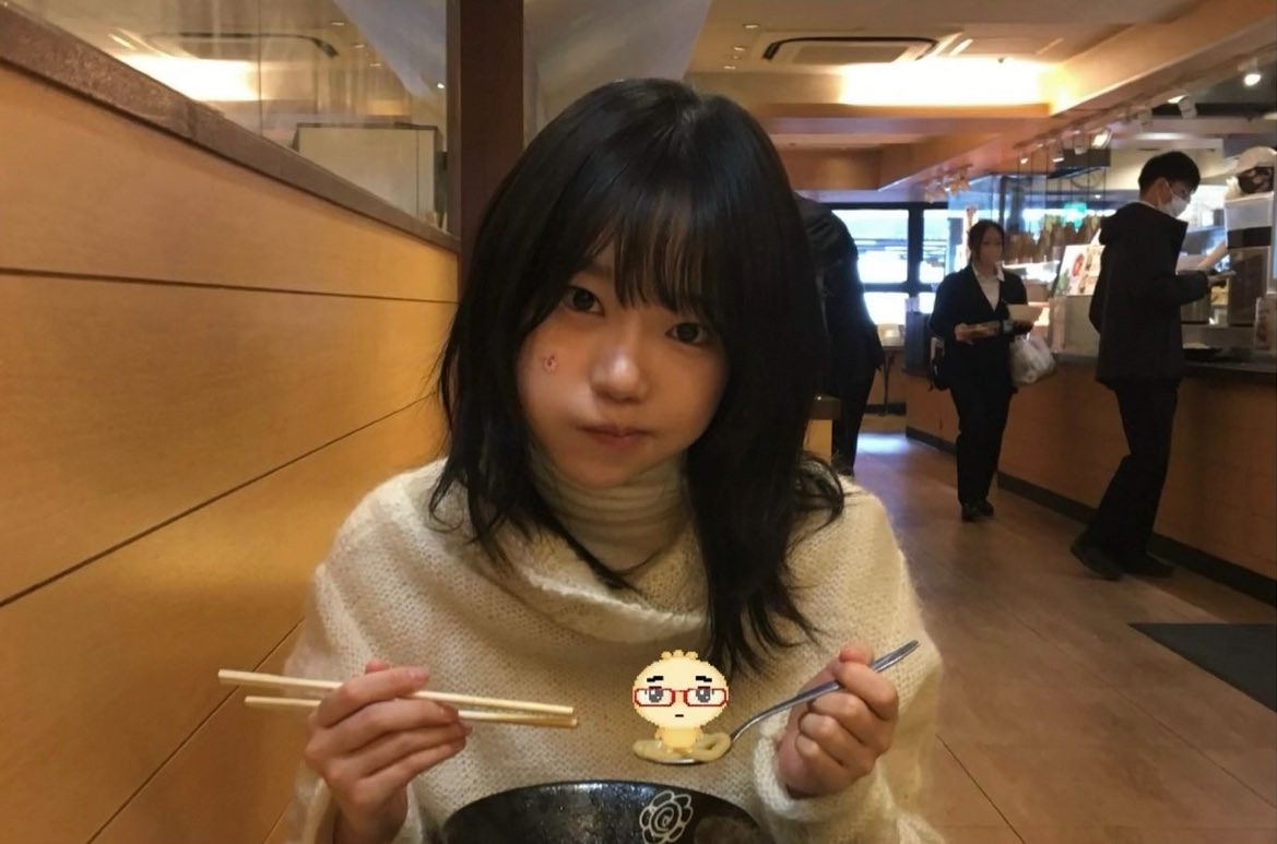 011o22's tweet photo. 내눈에다소이렇게보이다 https://t.co/QiI3YFIUmZ