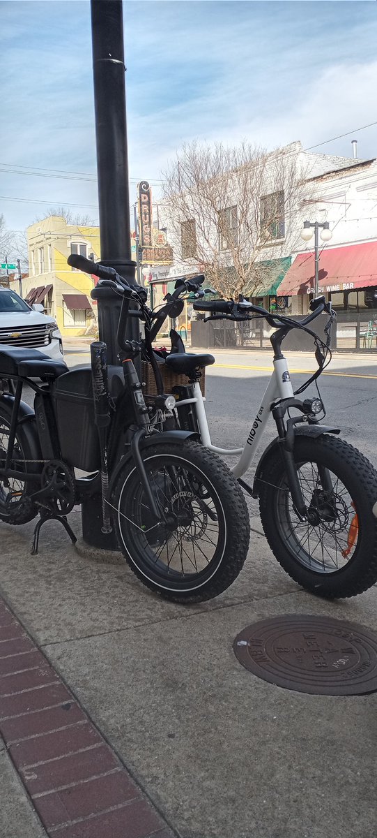 🚲💔 I’m absolutely devastated. My beloved HiBoy EX6 eBike—was stolen at gunpoint. 

<a href="/Hiboy/">Hiboy</a>, I can’t even begin to explain how much I loved that bike. If anyone sees a White HiBoy EX6 In the North Little Rock area, please let me know. Stay safe, everyone. 😞 #Soheartbroken #HiBoy