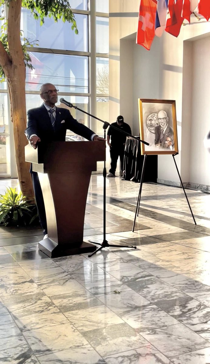 SCEDA's tweet photo. We enjoyed seeing so many members at the retirement celebration of our friend and longtime dean of the S.C. Economic Development Institute, Maceo Nance. We look forward to seeing #SCEDA members back in the Capital City this Monday for the Membership Meeting. https://t.co/ijQBgmYebG