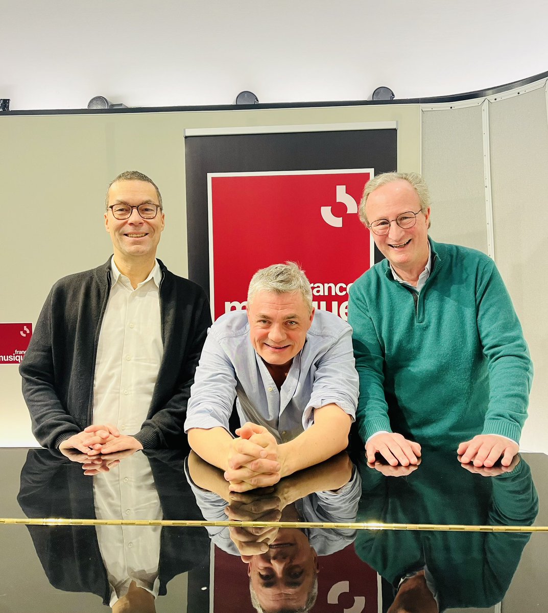 On parlait de Pierre Boulez ce matin chez <a href="/jburbain/">Jean-Baptiste Urbain</a> sur #FranceMusique, à l’occasion de la sortie d’une nouvelle et formidable saga musicale signée <a href="/LionelEsparza/">Lionel Esparza 🇺🇦</a> &amp; réalisée par <a href="/DavyTravailleur/">Davy</a> avec la participation active de Christian Merlin !

radiofrance.fr/francemusique/…