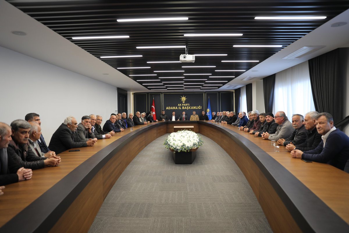 Tamer_Dagli's tweet photo. Kışla ve Ulubatlı Hasan mahallelerimizin kıymetli sakinlerine nazik ziyaretleri için teşekkür ediyorum. #Adana https://t.co/83wZgW1puK