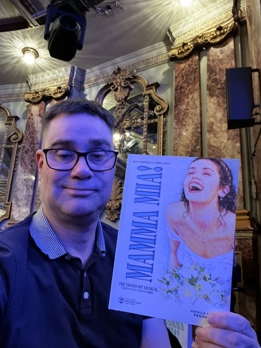 ⭐ STAGEY SHOW THURSDAY - MAMMA MIA! - NOVELLO THEATRE⭐

First London trip of 2025, and I’m back on the island tonight for <a href="/MammaMiaMusical/">MAMMA MIA!</a>