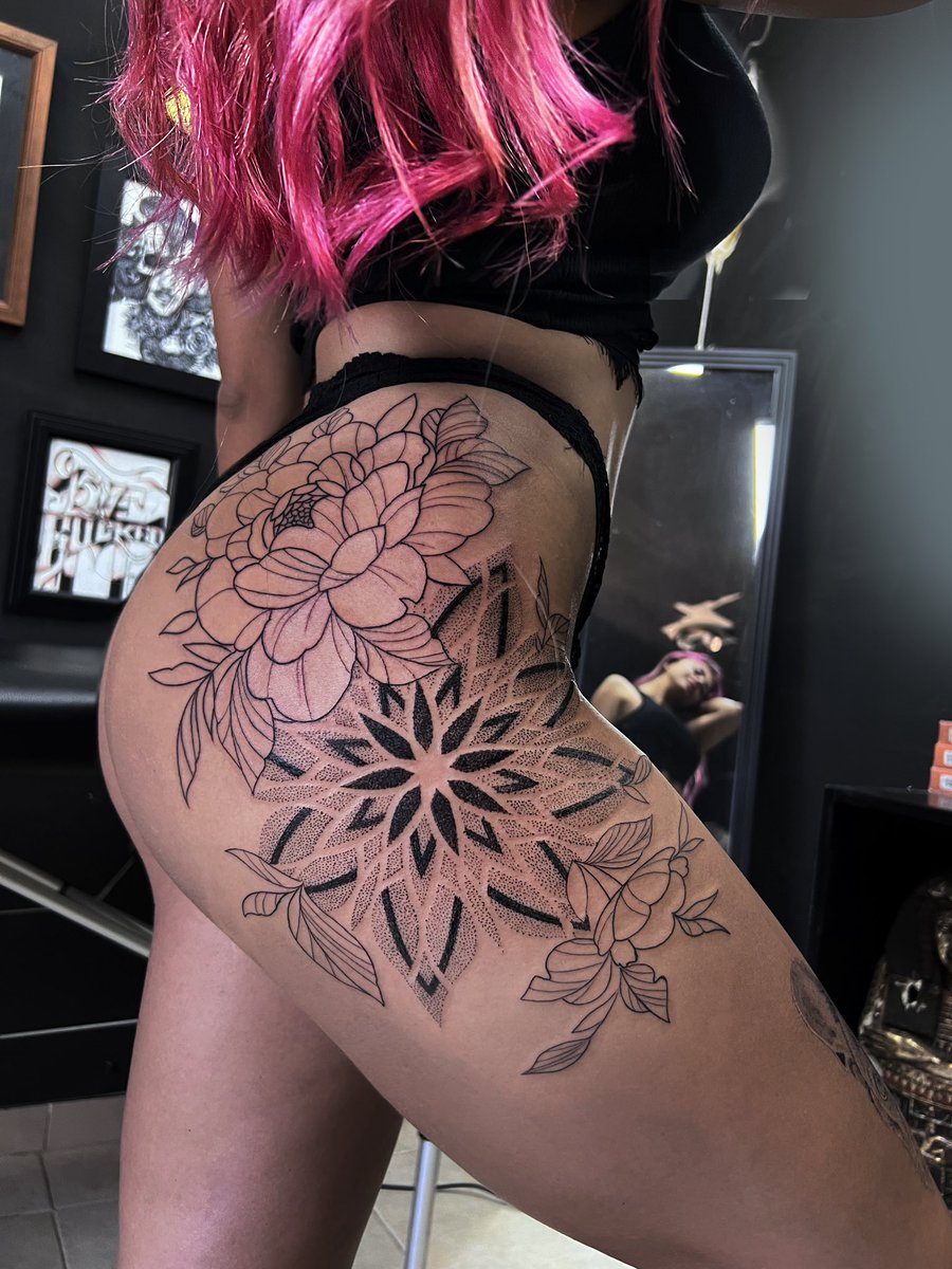 emanscorfna's tweet photo. #tattooart latest one my Eman Scorfna https://t.co/aMSzKkUY2o
