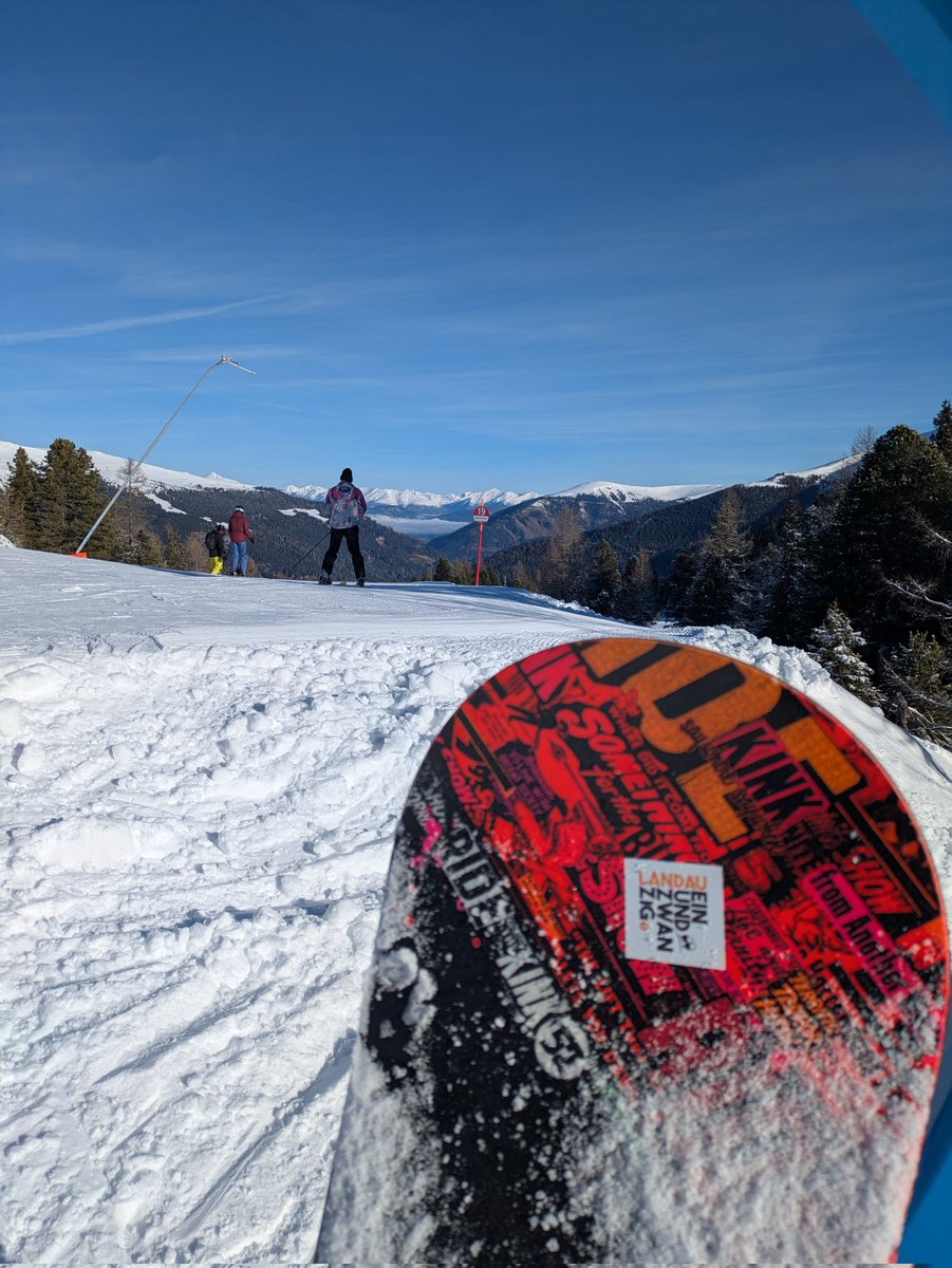 Griaß di! Vor kurzem noch auf der Piste und am Samstag wieder mit den Plebs unterwegs am Bitcoin Entdecken Tag! Wir freuen uns auf ein paar Pre-Coiner im Café Cosmo von 16 bis 20 uhr.
Bitcoin Entdecken, auch in deiner Nähe! Bitcoin-entdecken.de