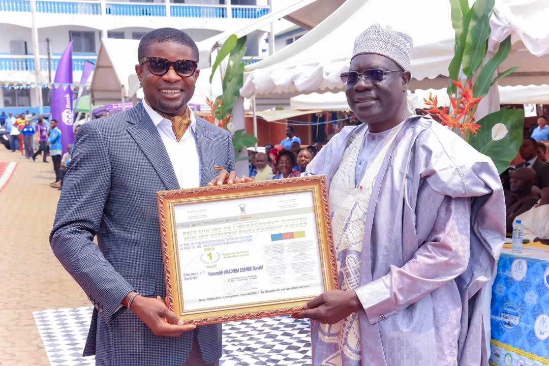 The Guardian Post Daily (@guardian_post) on Twitter photo The MP for Buea Urban Constituency, Hon <a href="/MalombaEsembeMP/">Malomba Esembe MP</a>, has been distinguished for his role in promoting citizen engagement in the country.
The Magistrate-turned politician was singled out for the recognition by the minister of <a href="/minjec237/">Minjec Cameroun</a>
Read more: theguardianpostcameroon.com/post/5675/en/fโฆ The MP for Buea Urban Constituency, Hon <a href="/MalombaEsembeMP/">Malomba Esembe MP</a>, has been distinguished for his role in promoting citizen engagement in the country.
The Magistrate-turned politician was singled out for the recognition by the minister of <a href="/minjec237/">Minjec Cameroun</a>
Read more: theguardianpostcameroon.com/post/5675/en/fโฆ