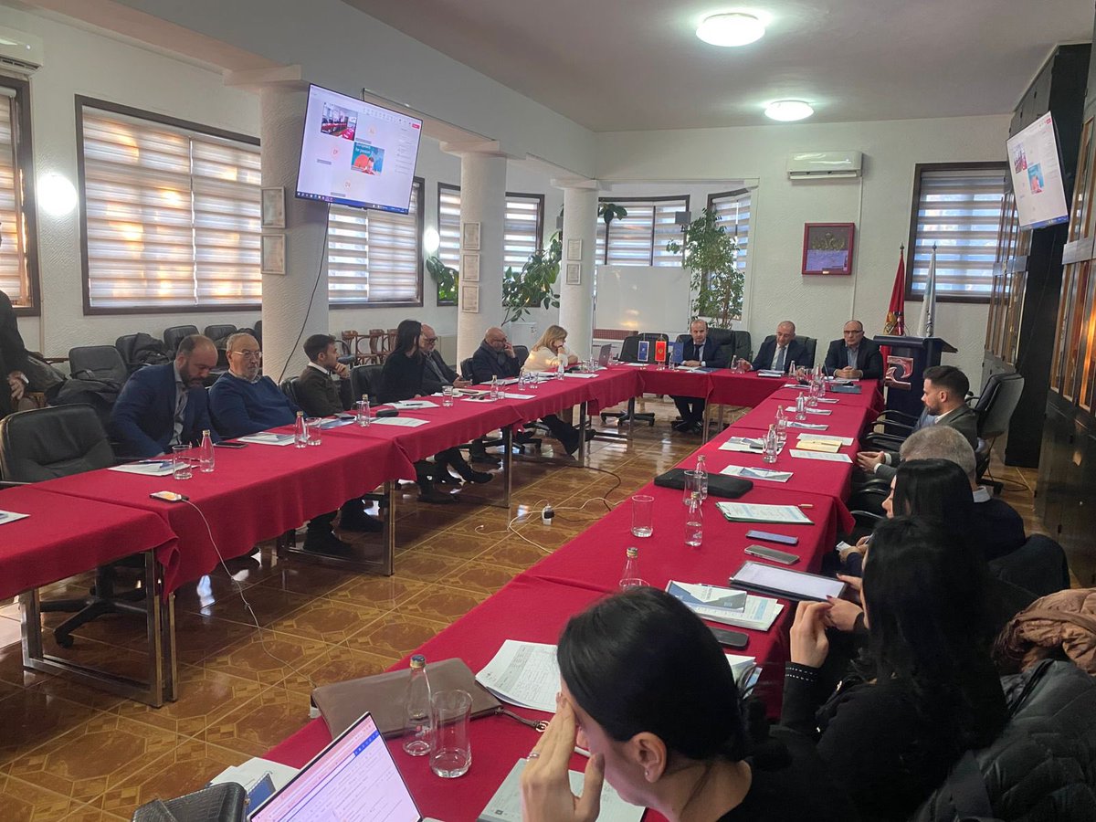 DurresPort's tweet photo. @DurresPort is committed to digital transformation!During a meeting in Bar, Montenegro, @DurresPort reaffirmed its dedication to modernizing port management systems as part of the SA Connectivity project, funded by IPA South Adriatic....=> https://t.co/YCHrvXyrFQ