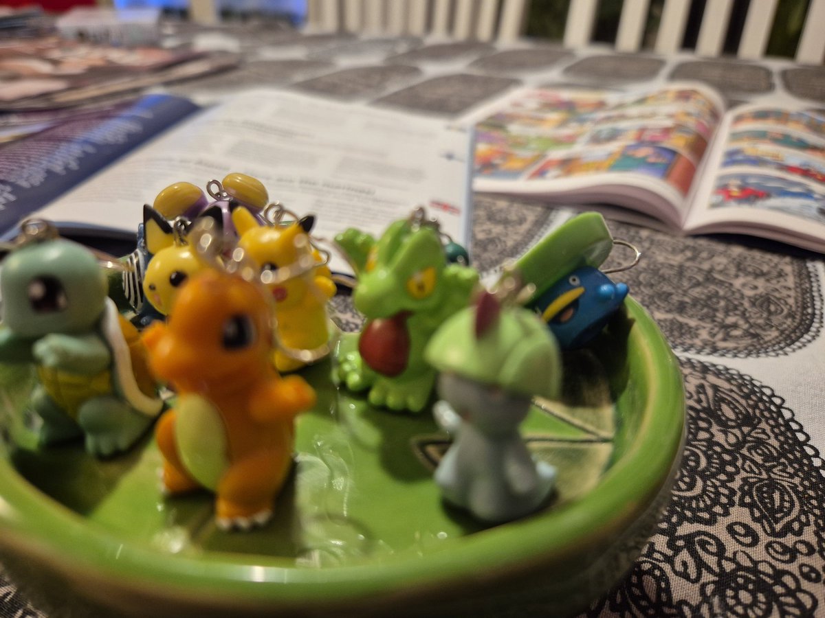 Gf made new pokemon earings!
My team is getting stronger