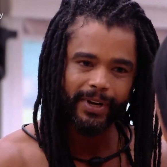 ALFINETEI's tweet image. PESQUISA RÁPIDA 

De qual lado você tá nessa treta?

❤️ Gracyanne Barbosa 
🔁 Diogo Almeida 

#BBB25