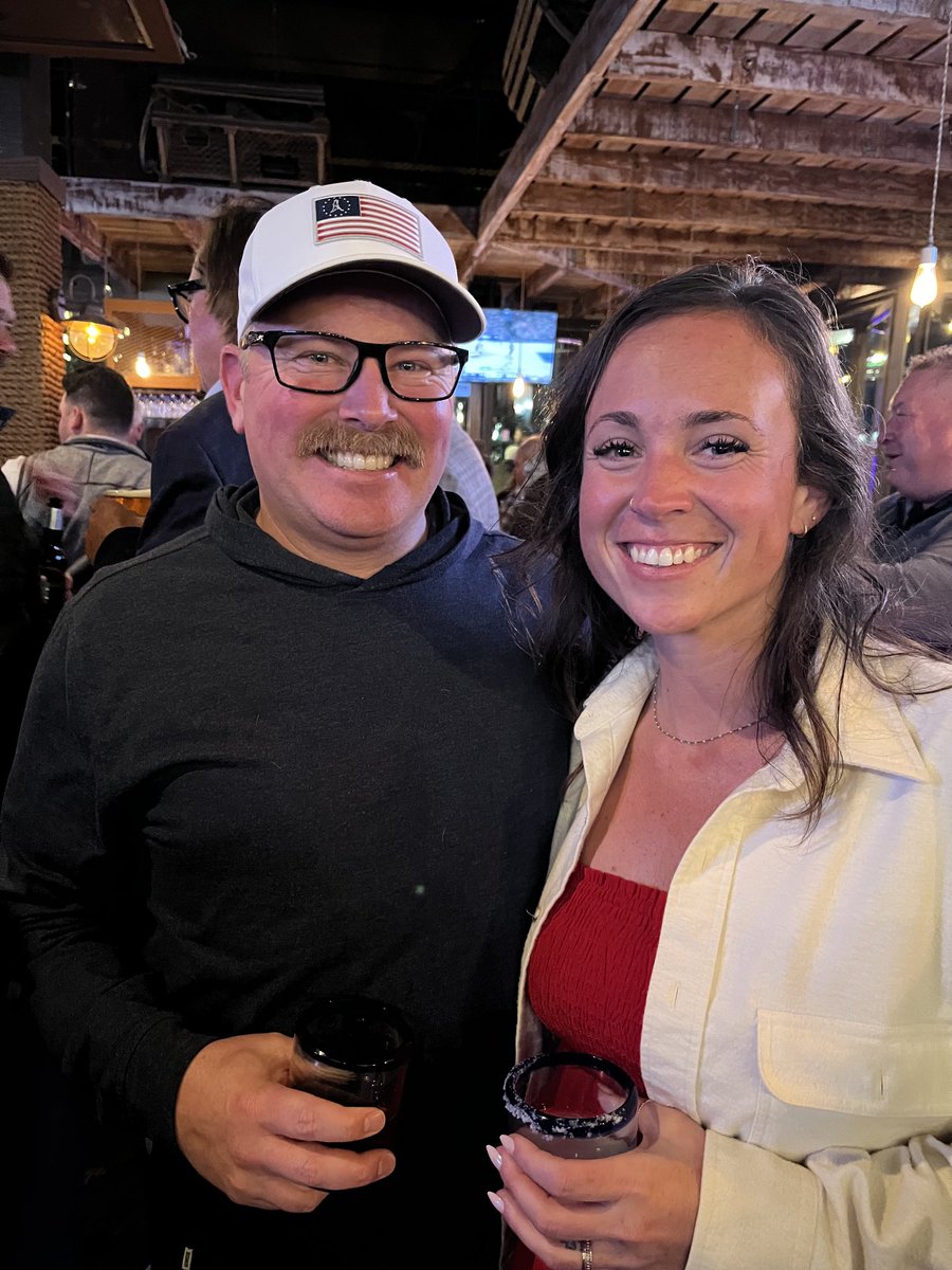 It was the best place to be last night - with all the best people! Chapters of the Northwest Hospitality Room! ⁦<a href="/KalZaranec/">Kal Zaranec</a>⁩ ⁦<a href="/ZBTurf411/">Zach Bauer, CGCS</a>⁩ ⁦<a href="/jklenihan5/">Jessica Lenihan</a>⁩