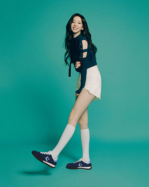 synkpoint's tweet photo. KARINA in Converse's new spring campaign! Check out all the photos in our gallery.
📸: https://t.co/d9CgdPI27i

#aespa #æspa #에스파 #KARINA #카리나 #aespasynk #synkpoint https://t.co/lkSPDnb0EO