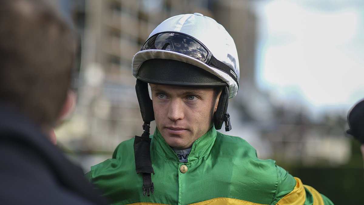 HorseRacingUK's tweet photo. Irish jockey Michael O'Sullivan, 25, in critical condition after being airlifted to hospital following horror fall at Thurles as meeting is abandoned: DOMINIC KING: Michael O'Sullivan, one of Ireland's most promising young jockeys, was airlifted to… https://t.co/ZJ9gMPv1wq https://t.co/il1UZARrGP