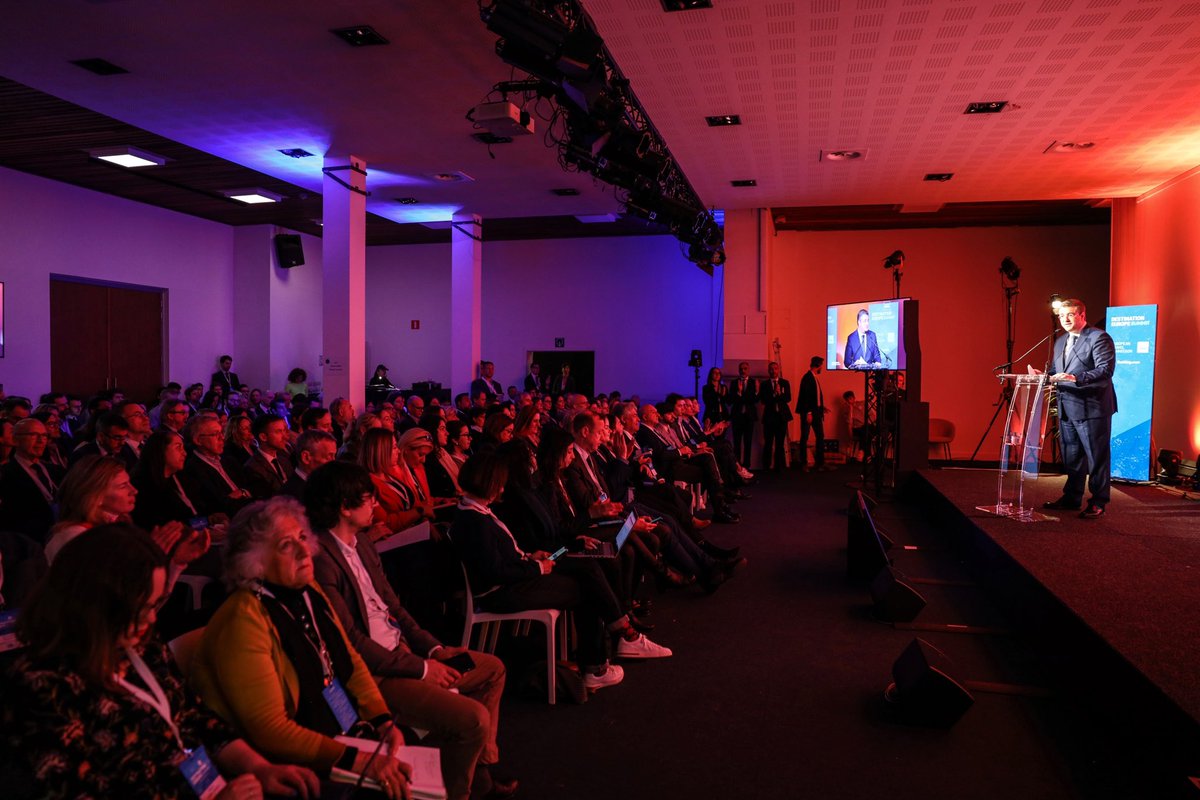 tzitzikostas's tweet photo. Shaping a sustainable & competitive future for European tourism 🇪🇺. “Destination Europe” is at the heart of this mission! Big thanks to @ETC_Corporate for their invaluable work, complementing the efforts of national & local tourism agencies. Let’s shape the future of tourism together! #DestinationEuropeSummit @euronews