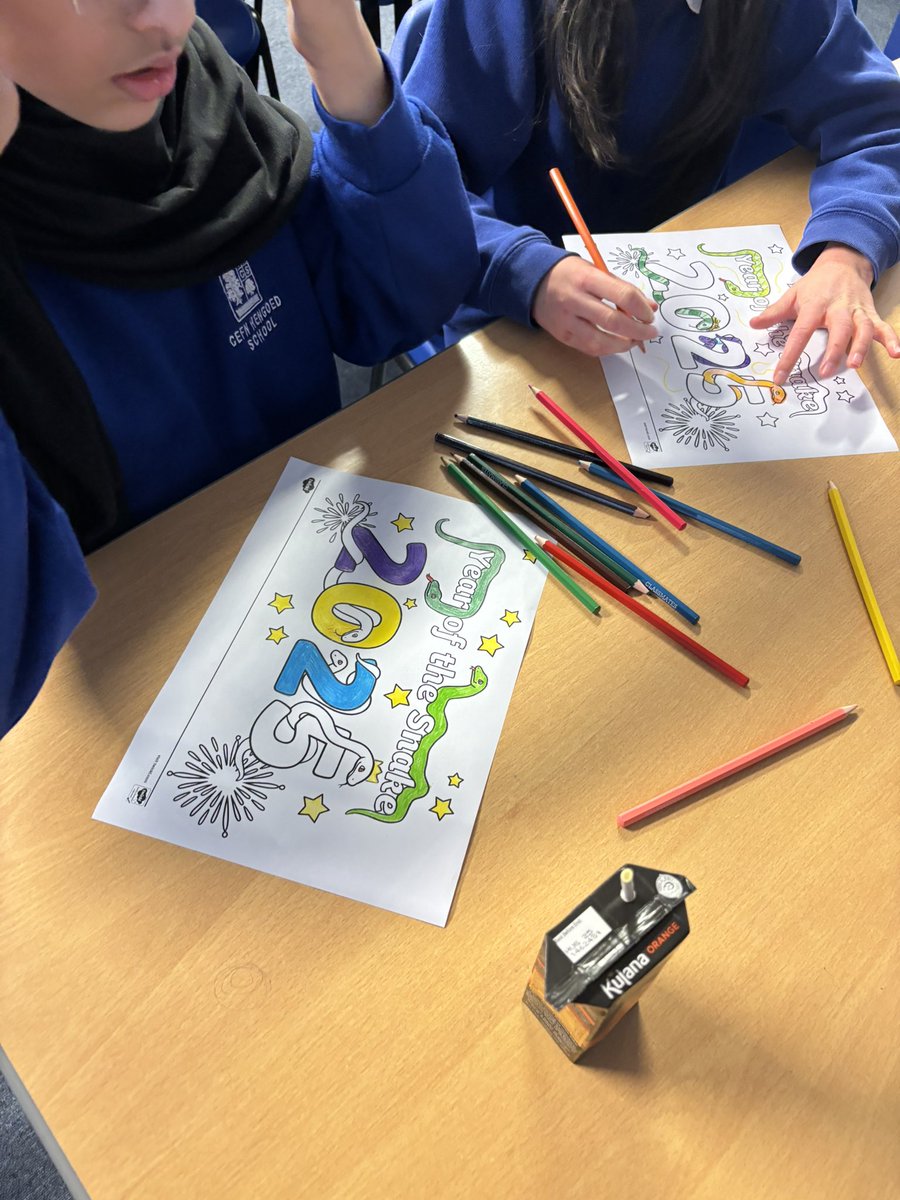 CHCS_Green's tweet photo. Tomorrow we’ll be continuing with our Lunar New Year decorations as well as planning our Valentine’s Day celebrations. Join us in A39 at 1.30! https://t.co/YCLJBIMqhb