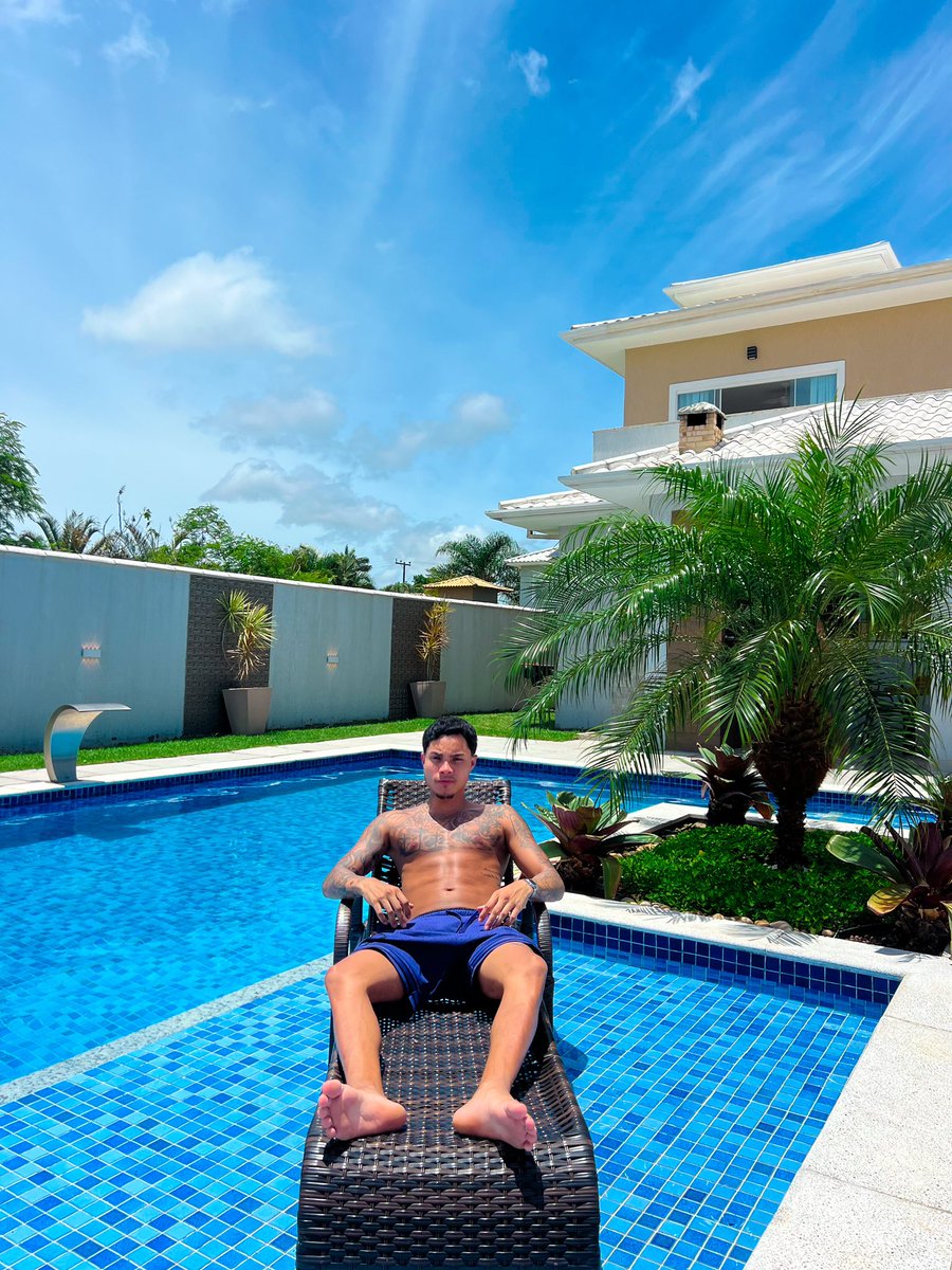 alanblay_'s tweet photo. Mo paz ☀️ 🥵 https://t.co/Ao7hq0W0bs