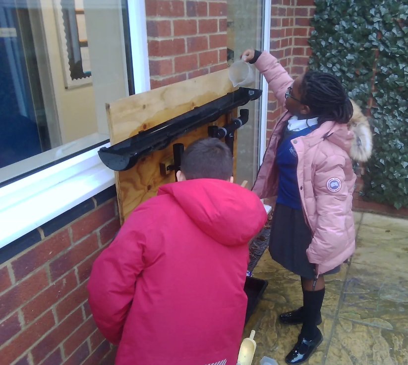 SalfordsSchool's tweet photo. As part of #FeelingGoodWeek, #childrensmentalhealthweek2025 with #placetobe, we have launched our new sensory garden. Thank you to everyone who has helped make this happen, including funding from Tesco .
#glfschools https://t.co/uAQ56qjhev