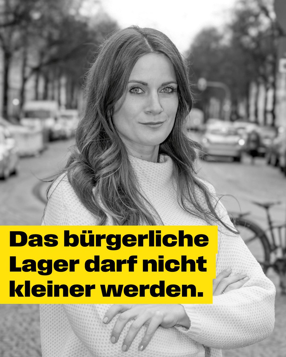 Friedrich Merz geht es offenbar weniger um eine andere Politik für Deutschland als ums Kanzleramt. Genug Stillstandskompromisse mit ⚫️🟢 oder ⚫️🔴 Das bürgerliche Lager darf nicht kleiner werden. Deshalb: #jetztFDP 💛💛💛