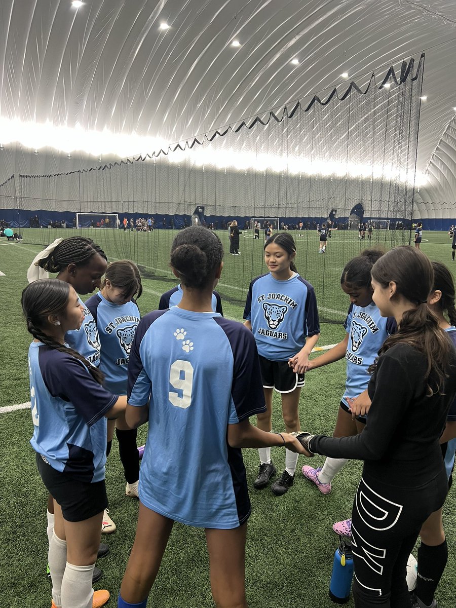 MlleMolinaro's tweet photo. Intermediate girls played some great soccer at today’s tournament! ⚽️✨🏃‍♀️
@StJoachimDPCDSB @MmePenney3 https://t.co/Aj6wDf9jLq