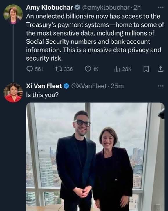 Hey Amy Klobuchar, is that you?

🤔🤔🤔
😂😂😂