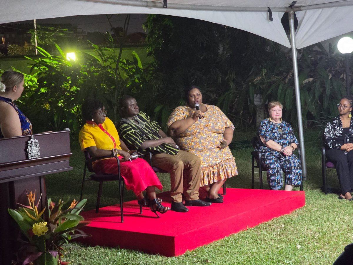 CanHCGhana's tweet photo. Tonight, we are honored to host the Hon. Minister for Youth as we celebrate young people in development.
We also say #ayekoo to Canadian volunteers and partners making Canada’s contribution to the #SDGs possible in Ghana.
#VCPs
#IDW2025 https://t.co/HhWxBGbWsL