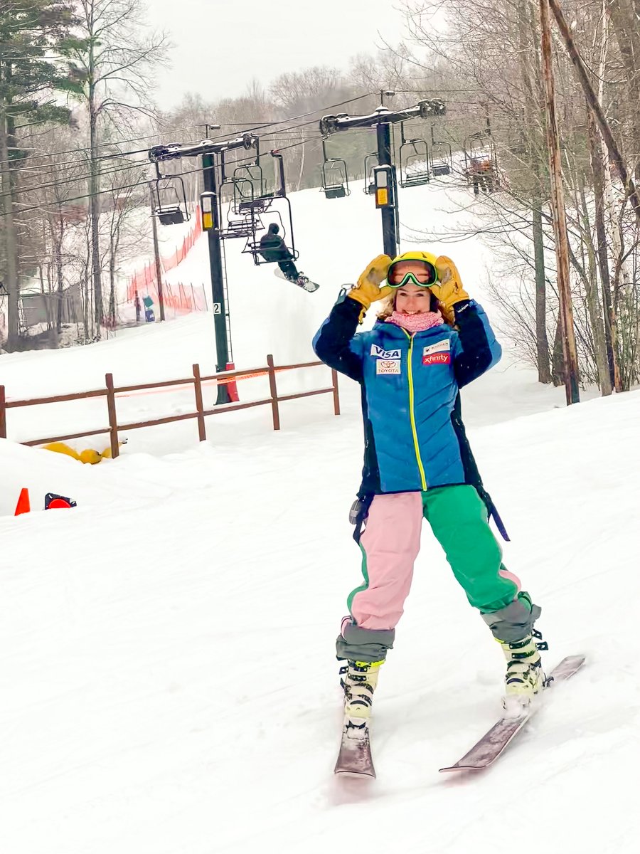 Horary for snow days! We picked up 4" of fluffy powder and skiing and riding felt like unlimited refills for fresh tracks all day! Kids were cheering as they enjoyed snow days in the best possible way, skiing and snowboarding with their friends. Lifts are spinning until 9pm