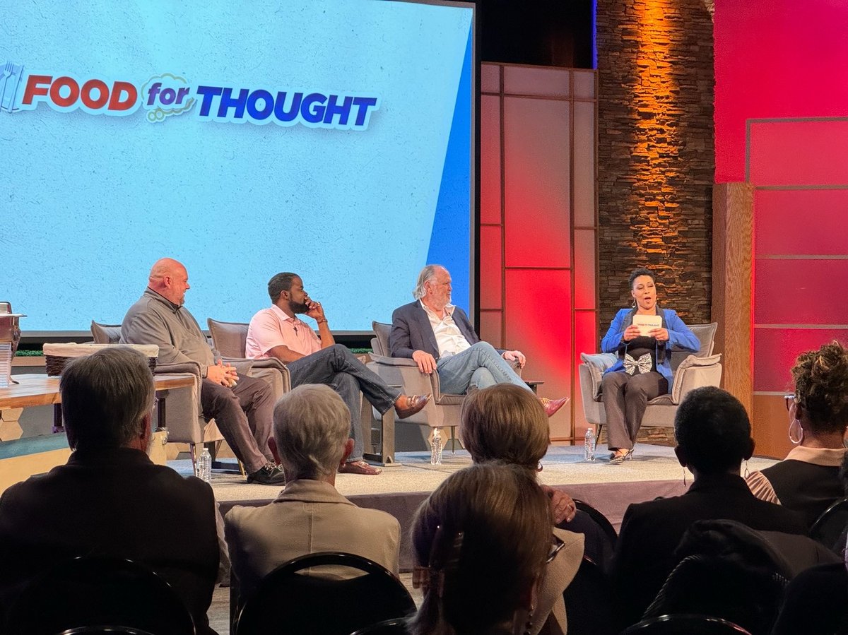 ZeroGravitySC's tweet image. Zero Gravity and SCETV had a fantastic night premiering Food for Thought! The team helped SC House members Jeff Bradley and JA Moore use food to bridge political divides. Congrats to all involved!