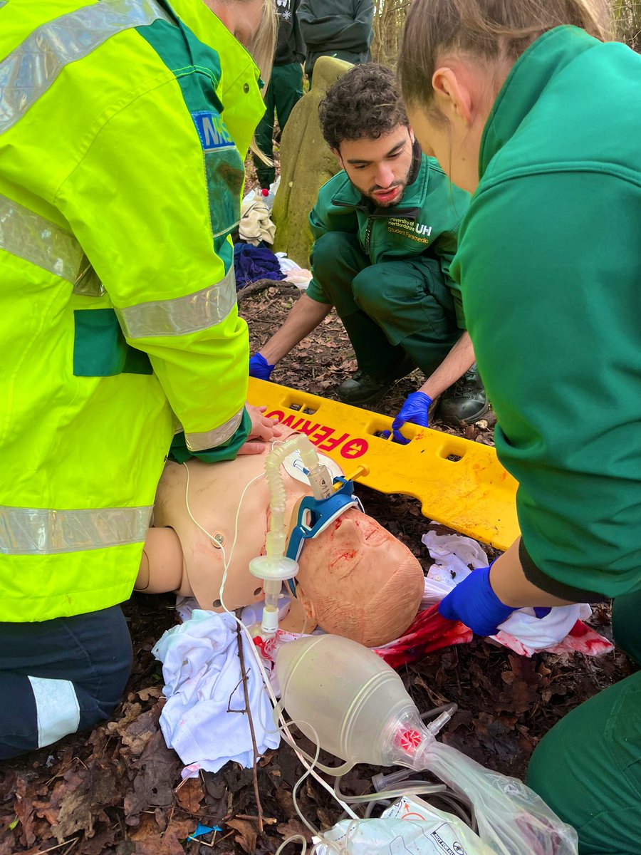 Alexandra Ulrich (@alex_ulrich1) on Twitter photo More simulation today with <a href="/UHParamedic/">UH Paramedic Science</a>, this time covering blunt traumatic cardiac arrest in the woodland <a href="/UniofHerts/">University of Hertfordshire</a>
We discussed the benefits of thorough secondary survey. Identifying mortal pathology in order to nuance & focus our interventions.
HOTT principles done right. More simulation today with <a href="/UHParamedic/">UH Paramedic Science</a>, this time covering blunt traumatic cardiac arrest in the woodland <a href="/UniofHerts/">University of Hertfordshire</a>
We discussed the benefits of thorough secondary survey. Identifying mortal pathology in order to nuance & focus our interventions.
HOTT principles done right.