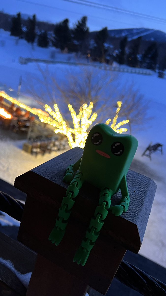 ChinaFudYing's tweet photo. Feel kinda cold on ct

$fwog https://t.co/DI9mbgiGot