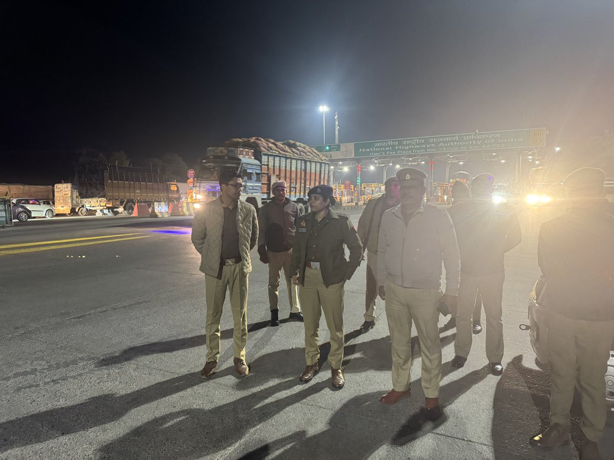 Saumya Singh (@dsp_saumyasingh) on Twitter photo Random Night Inspection Thana Dadari
<a href="/noidapolice/">POLICE COMMISSIONERATE GAUTAM BUDDH NAGAR</a> <a href="/CP_Noida/">CP Noida</a> <a href="/Uppolice/">UP POLICE</a> <a href="/DCPGreaterNoida/">DCP Greater Noida</a> <a href="/ACP2GN/">ACP 2 GR.NOIDA</a> Random Night Inspection Thana Dadari
<a href="/noidapolice/">POLICE COMMISSIONERATE GAUTAM BUDDH NAGAR</a> <a href="/CP_Noida/">CP Noida</a> <a href="/Uppolice/">UP POLICE</a> <a href="/DCPGreaterNoida/">DCP Greater Noida</a> <a href="/ACP2GN/">ACP 2 GR.NOIDA</a>