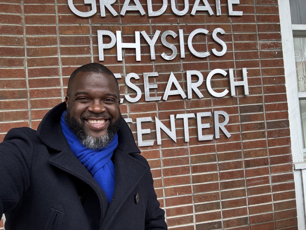 Carl Seward (@carlwmseward) on Twitter photo It’s was 22 years ago when I began what became two summers of research in elementary particle physics through an <a href="/NSF/">U.S. National Science Foundation</a> REU in the Department of Physics <a href="/_HamptonU/">Hampton University</a>. Today, I visited my old office space, GPRC. Thank you, <a href="/STEMhasSoul/">Claudia Rankins</a> for your vision! It’s was 22 years ago when I began what became two summers of research in elementary particle physics through an <a href="/NSF/">U.S. National Science Foundation</a> REU in the Department of Physics <a href="/_HamptonU/">Hampton University</a>. Today, I visited my old office space, GPRC. Thank you, <a href="/STEMhasSoul/">Claudia Rankins</a> for your vision!