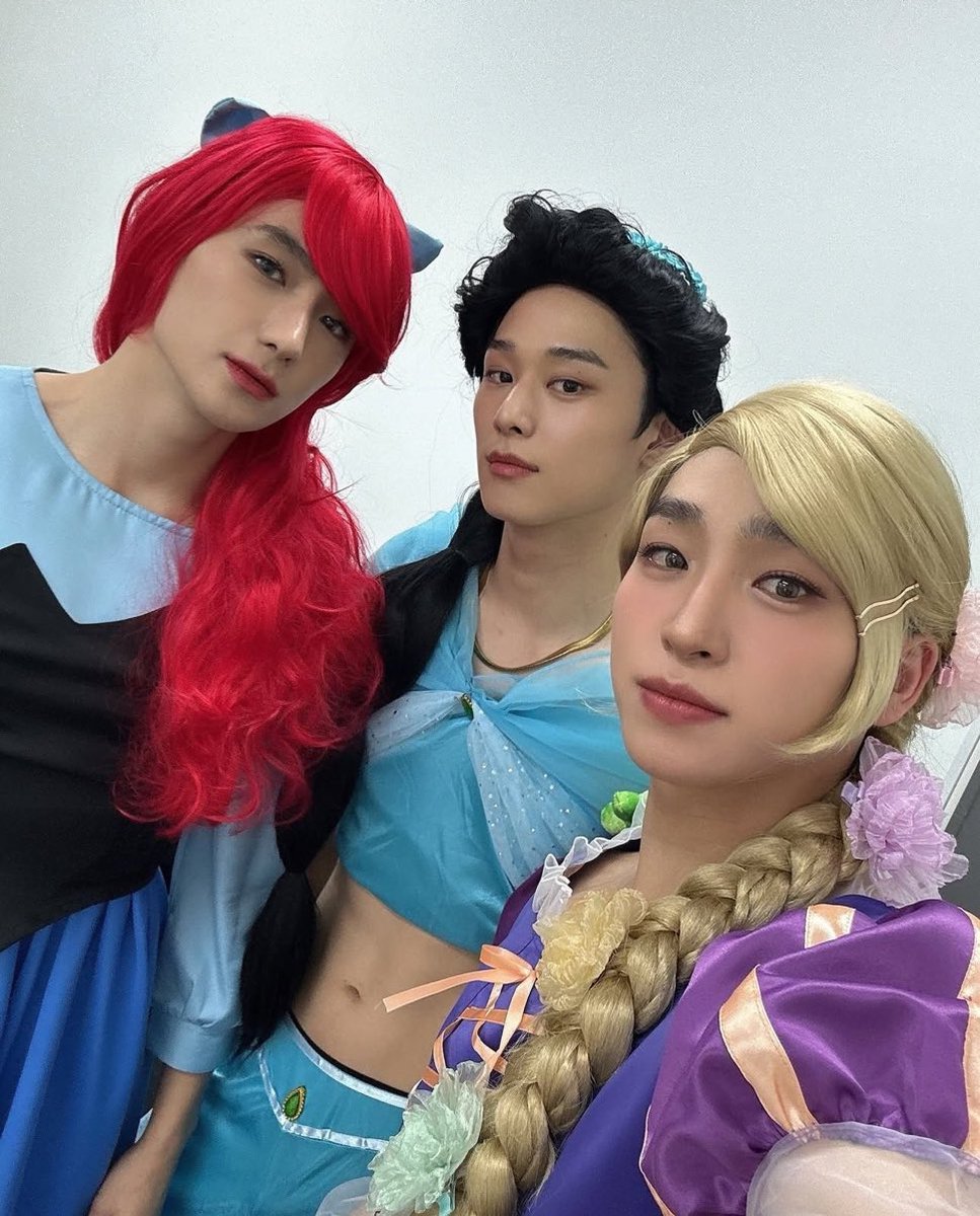 kthsnwoo's tweet photo. the only lee line that matters https://t.co/4qVd8Scaoj