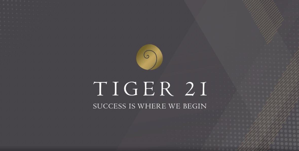 donthienson's tweet photo. TIGER 21（裕福な投資家ネットワーク）によれば、会員は総資産2000億ドル中1～3%にあたる60億ドル相当の暗号資産を保有。創設者マイケル・ゾネンフェルト氏は、ビットコインを「デジタルゴールド」と位置付け、不安定な経済国での価値保蔵に注目。参加条件は投資資産2000万ドル以上、会員数は1,600名超 https://t.co/BPoCutr4dc