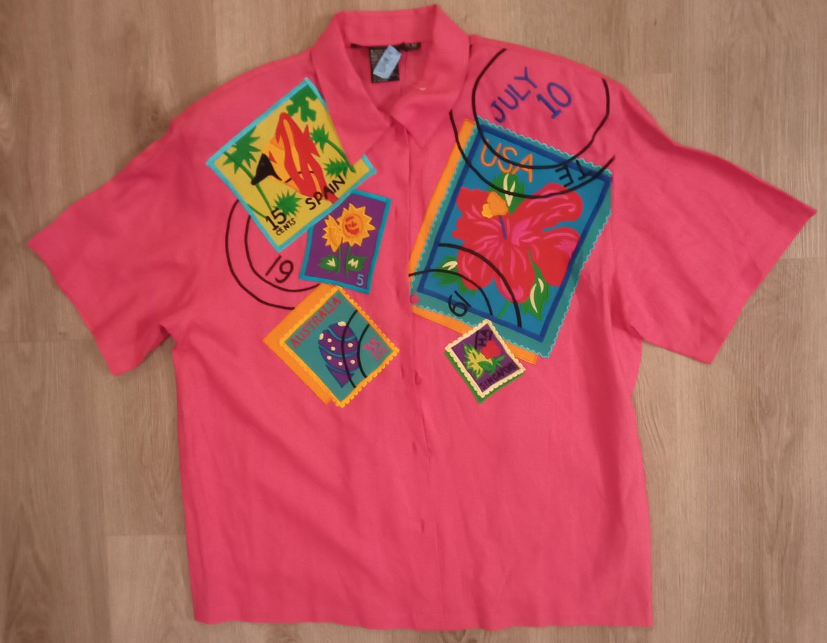 FakeRuthLowery's tweet photo. #Vintage #1992 Beautiful #Pink Ladies #Tropical #Shirt $34 FREE ship on my #eBay Now:

#vintageshirt #90s

https://t.co/ZU85y7S5uU https://t.co/TI8AjJwogC