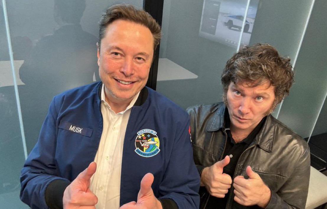 Milei fired around 39000 people from “public service”. The US is 7,3 times larger than Argentina. If Musk wants to beat Milei, the 10.000 “luxury ñoquis” from USAid is only a starter.

He will need to fire 285.000 people from permanent Washington just to catch up.

“Viva la