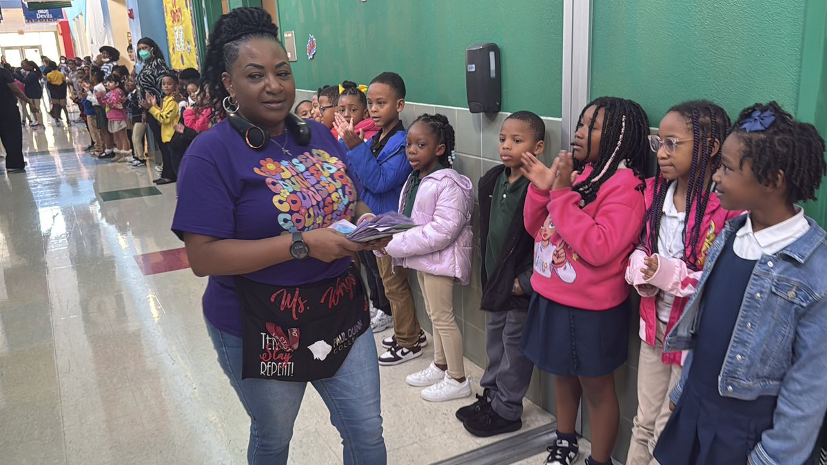 Woodridge Fine Arts Academy- DeSoto ISD tweet media