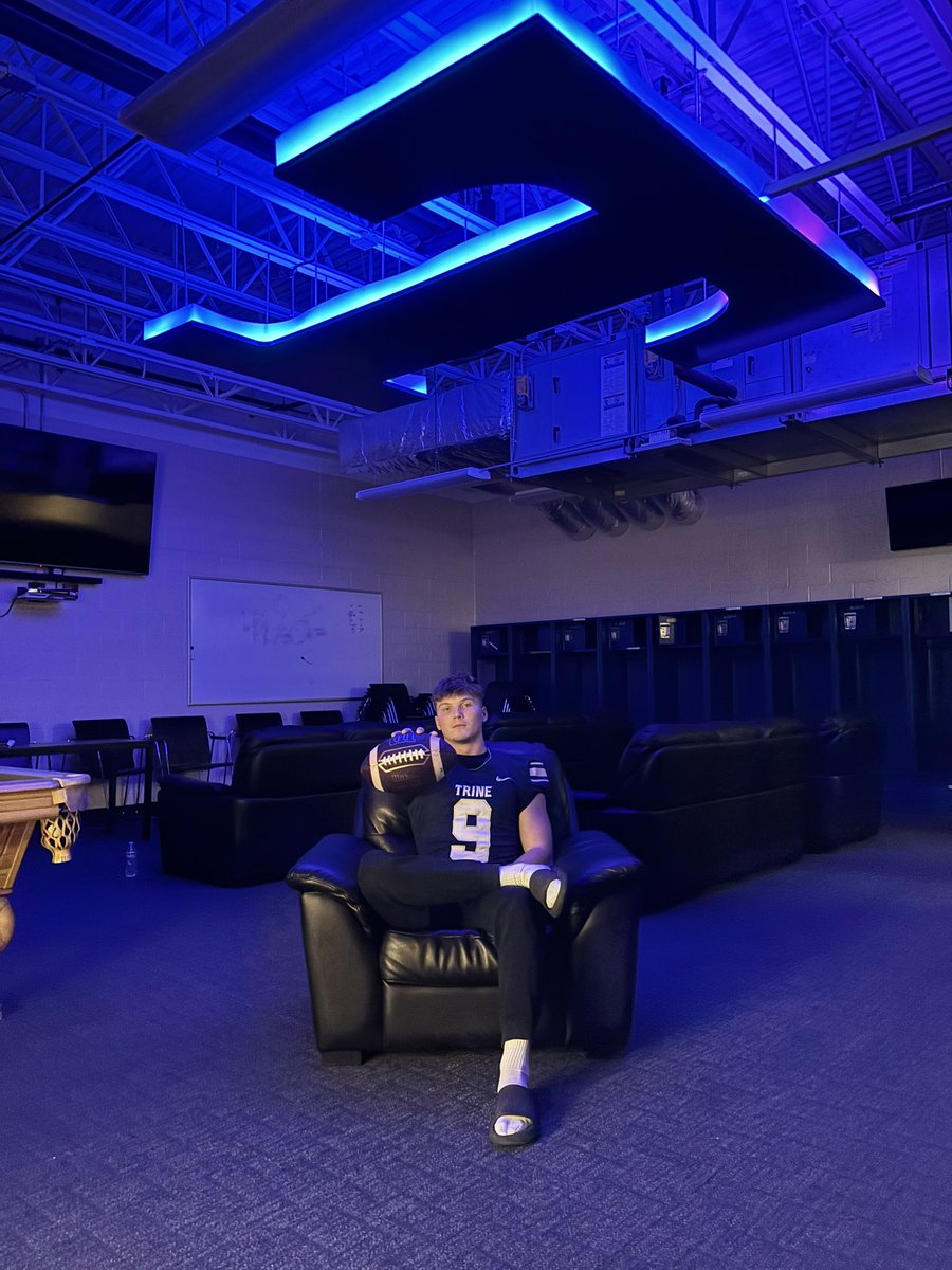 #AGTG Grateful for the opportunity to continue my academic and athletic career <a href="/TrineThunderFB/">Trine Thunder FB</a>. Thank you to <a href="/CoachAbbs/">Troy Abbs</a> and staff for the opportunity.