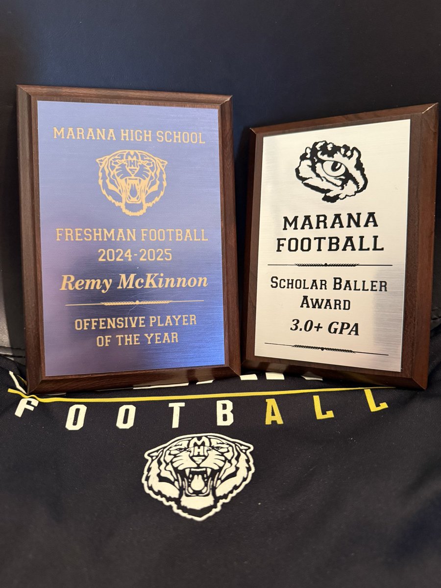 I would like to sincerely thank my coaches for naming me the Freshman Offensive Player of the year!  I also achieved the Scholar Baller award for having over a 3.0 GPA during the season. (3.66). I’m already back to work for the 2025/2026 season!!! Let’s do it again!!