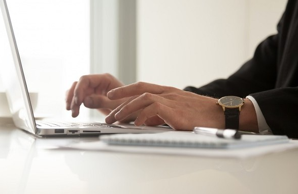 We are Hiring! Applications for Online Teaching Assistants for RELS 131: World Religions are now being received. See our website for more information:wp3.its.queensu.ca/rlgnwww/teachi…