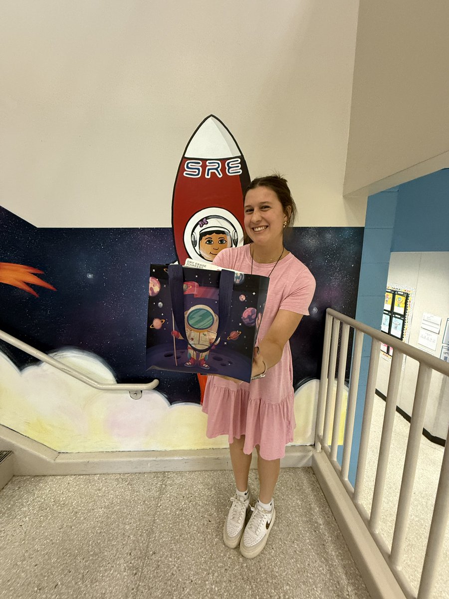 Lauren Lander tweet media