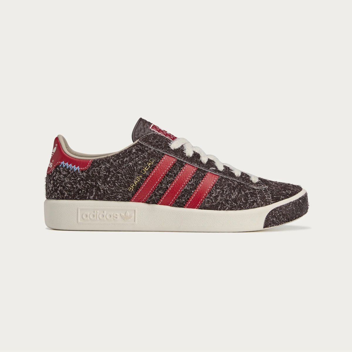 adidasalerts's tweet photo. 🎨 The Brain Dead x adidas Forest Hills will be available in four colors, with one likely being a Brain Dead exclusive. https://t.co/1IRtUBjnx1