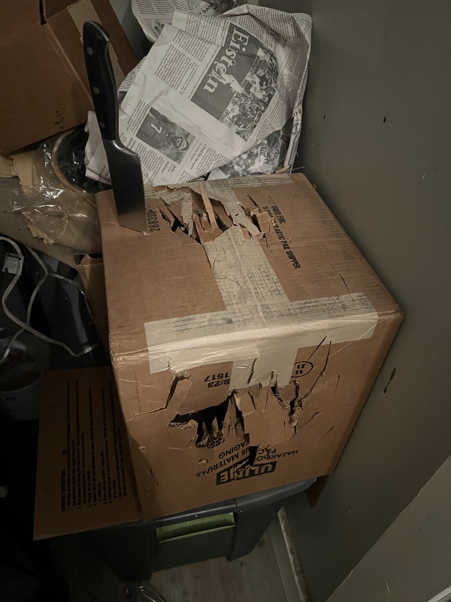loserfrommi's tweet photo. The stabbing box https://t.co/RXjfjP5835