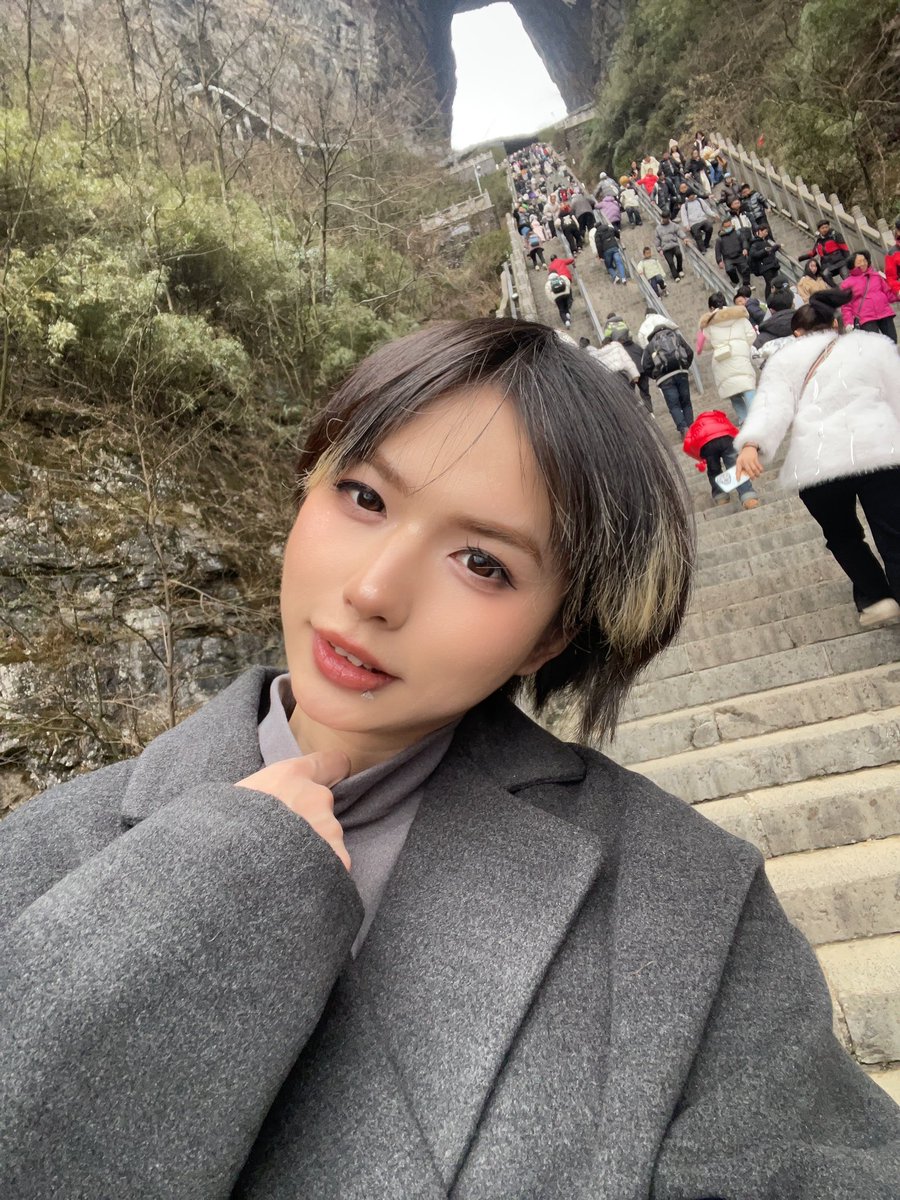 你能憋点尿，在我们做爱的时候假装无法控制尿出来吗？我会因为这件小事高兴很久。 https://t.co/vTn5JWzQqo