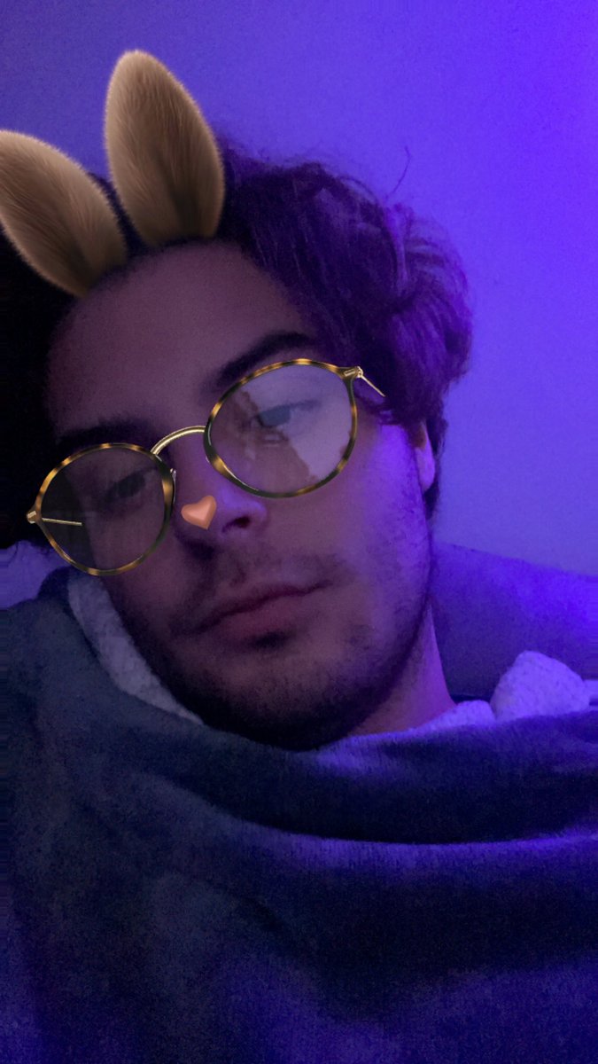 God139414God's tweet photo. Gaming day💋 https://t.co/FagsFOCaK5