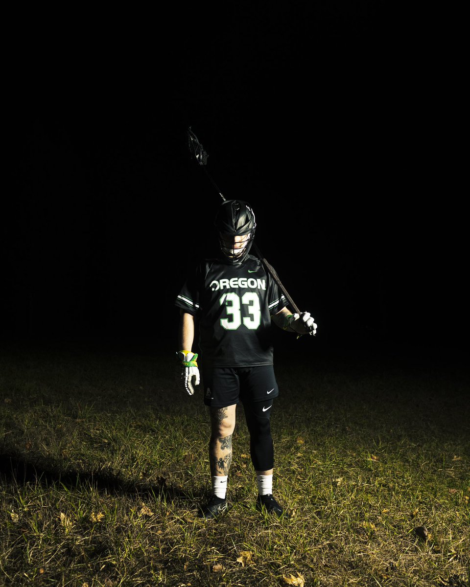 A closer look at our new black alternate jerseys👀 #GoDucks