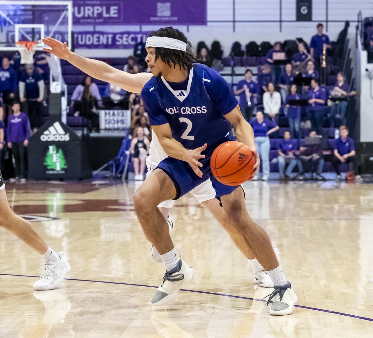 GoHolyCross's tweet photo. 🚨 FLASH SALE 🚨

Over the next 28 hours, you can buy two chairback tickets for $8 each for our @HCrossMBB and @HCrossWBB doubleheader this Saturday!

🎟️ https://t.co/ho27dNGKPp

#GoCrossGo https://t.co/YpOSoT3zuv