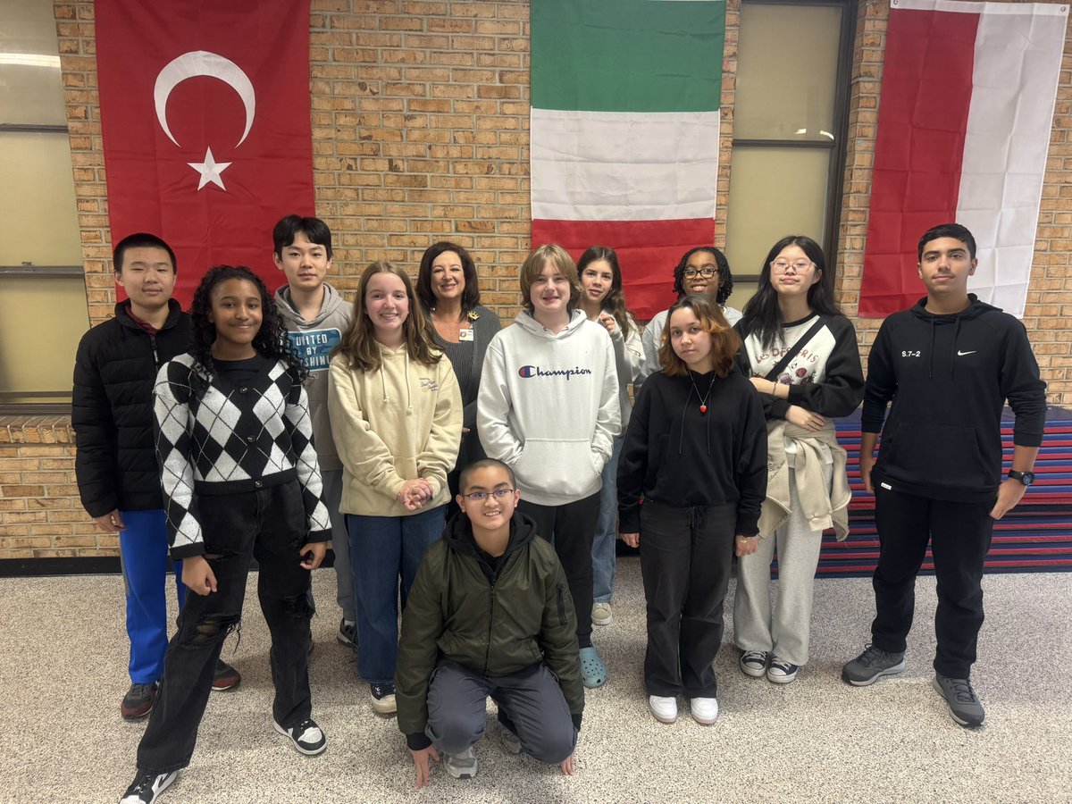 Lori Wilson tweet media