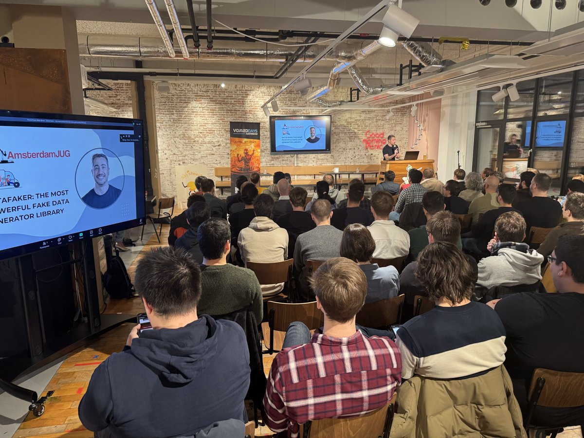 AmsterdamJUG tweet media
